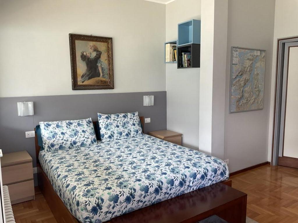 Lakeviewcabin - King Room With Balcony Комо Екстериор снимка